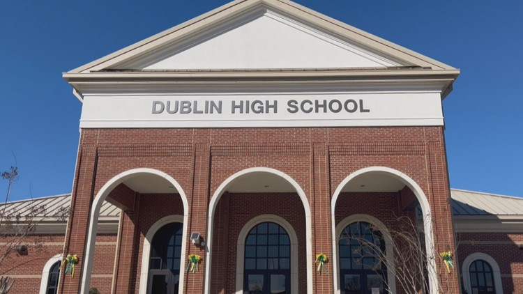 Dublin High returns to normal instruction after threat prompts soft lockdown Thursday morning — 13WMAZ (Macon)